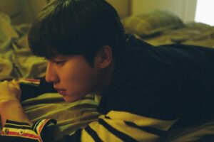 Kwon Hwa-woon Instagram - 🙂