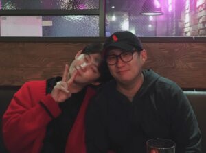 Kwon Soo-hyun Instagram - 김진우X안길호 감독님 
예쁜 진우를 만들어주신 갓길호 대장님❤️