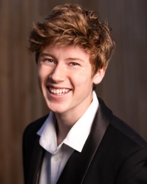 Ky Baldwin Instagram - DIY headshots… Accountant Ky is happy