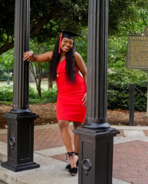 Kyanna Simone Simpson Instagram - 🎓🙌🏾Y’all mind if I praise God? ALUMNA of THE University of Georgia. As I embark on this post-grad life, I pray I keep up the endurance and persistence that was necessary to get here!!! Just to let y’all know.... these grad pics coming ALLLL WEEK jhu heard?! 🎓✨🤪👩🏾‍🎓😁🤪🎓✨

@universityofga 

📸: SENAITE MURRAY @senaiteshots 💕💕💕💕
 #RUNMEMYDEGREE #LetsGo #DreamsDoComeTrue #IHopeYouDance