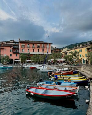 Kyle Cooke Instagram - Personal tour of Lake Garda from the Italian stallion himself @andreadenver