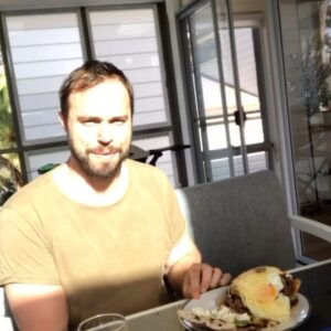 Kym Jackson Instagram - 😻😻😻

#valeninesday #myvalentine #happyvday #epicburger #burger #burgerlover