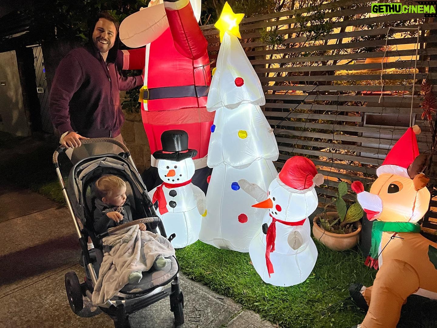 Kym Jackson - 222 Likes - Happy happy holidays everyone!!!
Sending so much love to all of you from our little family down under 💗💗💗
Jaxx’s first Christmas lights adventure!!!
#tunneloflights #xmas #christmaslights #jaxxsteel #familytrip #xmaslights #myboys #smiles #happydays #goodthings #fairylights #happyholidays #holidayseason #ilovefairylights