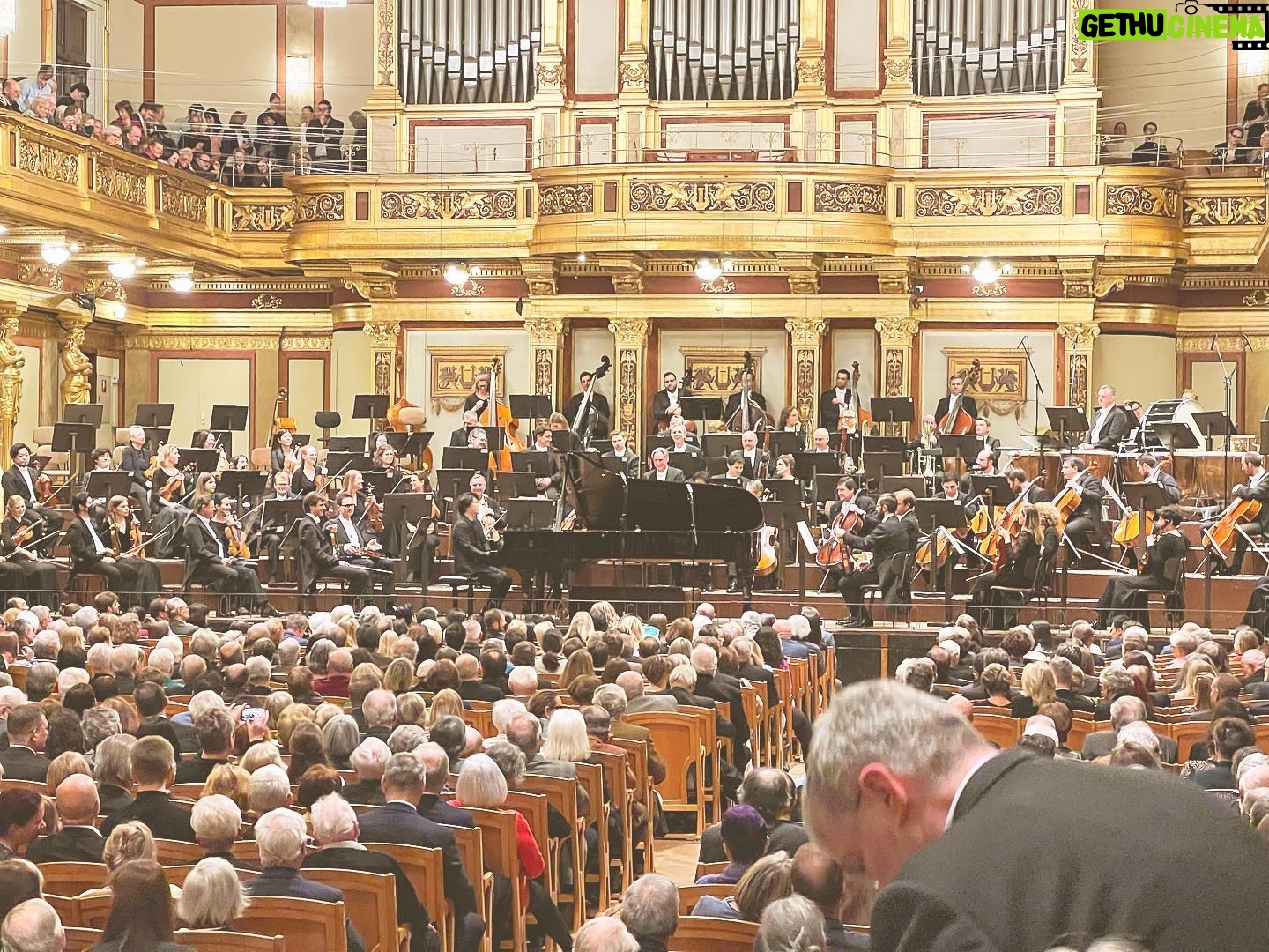 Kyohei Sorita - 9.6K Likes - Musikverein is a one and only hall for me.
It was a memorable time. I was happy to come back once again. Thank you 😌
By the way, It was very emotional to be able to go from home to the hall. Not from the hotel !! I mean…moved here in Vienna from Poland))
Rachmaninoff: Piano Concerto No.3 op.30
11-14.03/2023
#tonkünstlerorchester
#musikverein #rachmaninoff
#yutakasado #kyoheisorita
#life #pianist
