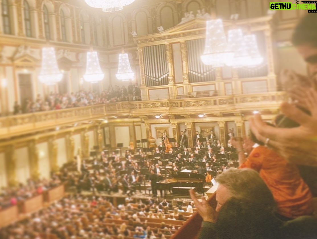 Kyohei Sorita - 9.6K Likes - Musikverein is a one and only hall for me.
It was a memorable time. I was happy to come back once again. Thank you 😌
By the way, It was very emotional to be able to go from home to the hall. Not from the hotel !! I mean…moved here in Vienna from Poland))
Rachmaninoff: Piano Concerto No.3 op.30
11-14.03/2023
#tonkünstlerorchester
#musikverein #rachmaninoff
#yutakasado #kyoheisorita
#life #pianist