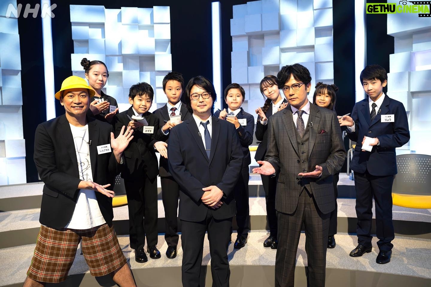 Kyohei Sorita - 7.3K Likes - 『ワルイコあつまれ』に出演します🙆♂️
それぞれの目線から出てくる疑問に答える「子ども記者会見」
収録楽しかったなー✨
・あす11月4日(土)Eテレ
午前10:00 〜 午前10:30 放送予定
#nhk #ワルイコあつまれ #新しい地図