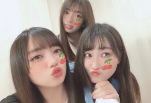 Kyoko Saito Instagram - .
2020.4.7 blog～
新3期生紹介させましたね👍
. 
#日向坂46 #けやき坂46 #齊藤京子#加藤史帆#佐々木美玲#佐々木久美#高本彩花#東村芽依#潮紗理菜#井口眞緒#柿崎芽実#高瀬愛奈#影山優佳#渡邉美穂#小坂菜緒#松田好花#富田鈴花#河田陽菜#濱岸ひより#金村美玖#丹生明里#宮田愛萌#上村ひなの
 #きょんこ#ラーメン大好き齊藤京子です #ひなあい