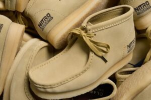 LUNA (MaryJane) Instagram - Clarks ORIGINALS Wallabee Boot Custom Project 
NITRO MICROPHONE UNDERGROUND | YAMAOTOKO FOOTGEAR

MACKA-CHIN/DELI/DABO/XBS(NITRO MICROPHONE UNDERGROUND)
Tina / LUNA / PUSHIM

photo by @takuyainoue___ 

#nitromicrophoneunderground 
#clarksoriginals 
#wallabeeday 
#yamaotokofootgear