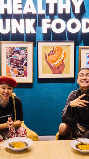 LUNA (MaryJane) Instagram - 2foodsオリジナルインタビュー
今回のゲストはOZworld @ozworld_official 

続きは @2foods_ch CHANNEL にて公開中‼️

#2foods #OZworld #2foodschannel #music #hiphop