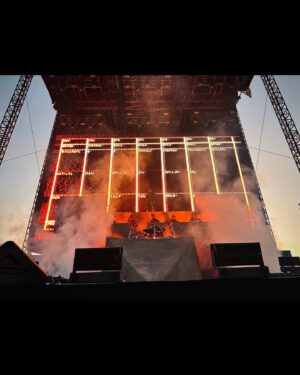 Labrinth Instagram - @portolafestival thank you for enjoying my dreams with me… I hope it inspires yours, love 🤍🖤🩵