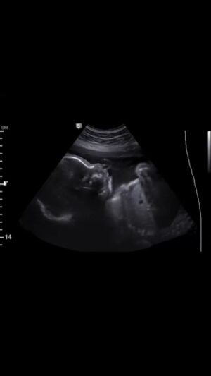 Labrinth Instagram - I celebrate something bigger than me today. New life - Aura Sapphire Zemar Mckenzie July 1, 2023. Your mother is a goddess on earth 🤍