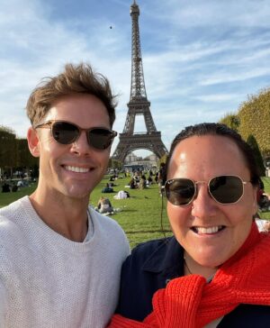 Lachlan Buchanan Instagram - Fall (Autumn in English) has been pretty cool so far. Pun intended haaaa 🎃 🍂 

#Fall #Autumn #Travel #Mates #DadJoke #GoodTimes #Paris #Michigan #BassLake #Chicago #BeesStings #ApplePicking #WeAreTheWeirdosMister