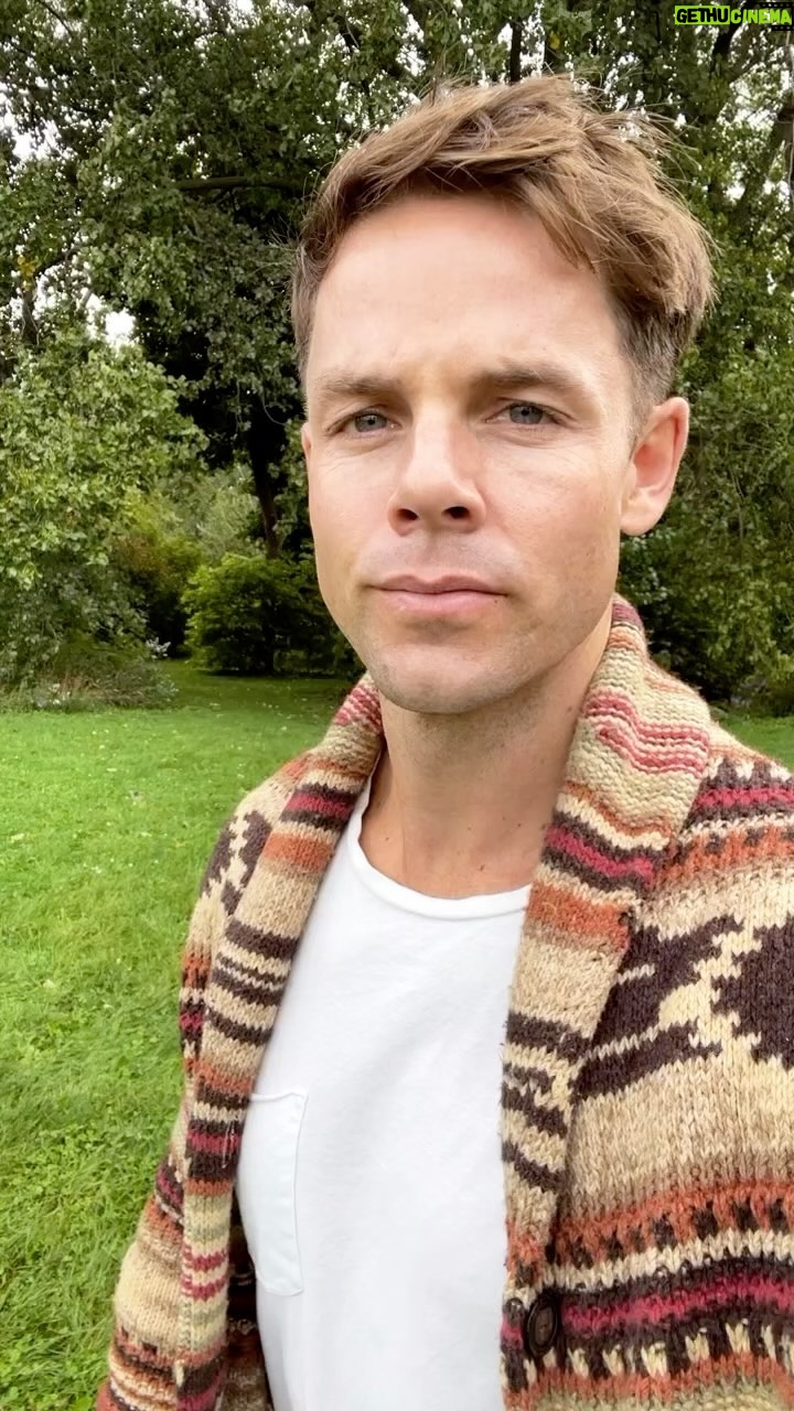 Lachlan Buchanan - 3 Likes - Peak nature.
Outside is awesome 🐶 🍁
#dogs #Fall #greatoutdoors #coolcoolcool #Crouton