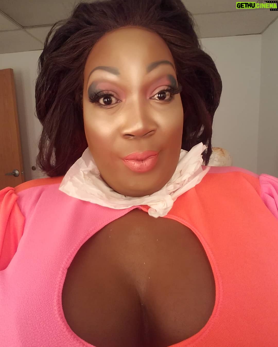 Lady Red Couture - 5.5K Likes - Hey Lady Lovers! Had so much fun filming yesterday @heyqweentv You aren't ready for who our guests are this season! Gotta admit because of Covid 19, I am really missing Fried chicken on set, but the show must go on. Lol! Always remember to stay encouraged and safe! Love y'all! #stuntqueen #ladyred #hillshirefarmgeat #heyqween #becausetheyneedit #thugwhisperer #blackgirlmagicla #ladyboss #transvisibility #transattracted #fambam #hellogrinder #tittesonyourback #overthosewhodontsupportlgbt
