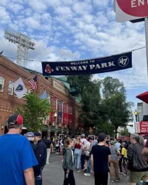 Laila Lockhart Kraner Instagram - Good week to be a Boston sports fan.