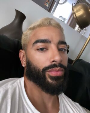 Laith Ashley Instagram - Serving bearded Zack Morris. #savedbythebell