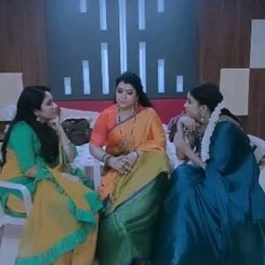 Laksha Shetty Instagram - Zindagi mein khuch tho Karo🤦🏻
.
.
.
.
.
.
.
.
.
.
.
.
.
.
#hindireels #reelitfeelit #reelkarofeelkaro #funreels #insta #instagood #instapost #comedy #reels #teluguserial #geethanji #serial #bts #instagram #live #love #laugh #happyme #happymind #happysoul