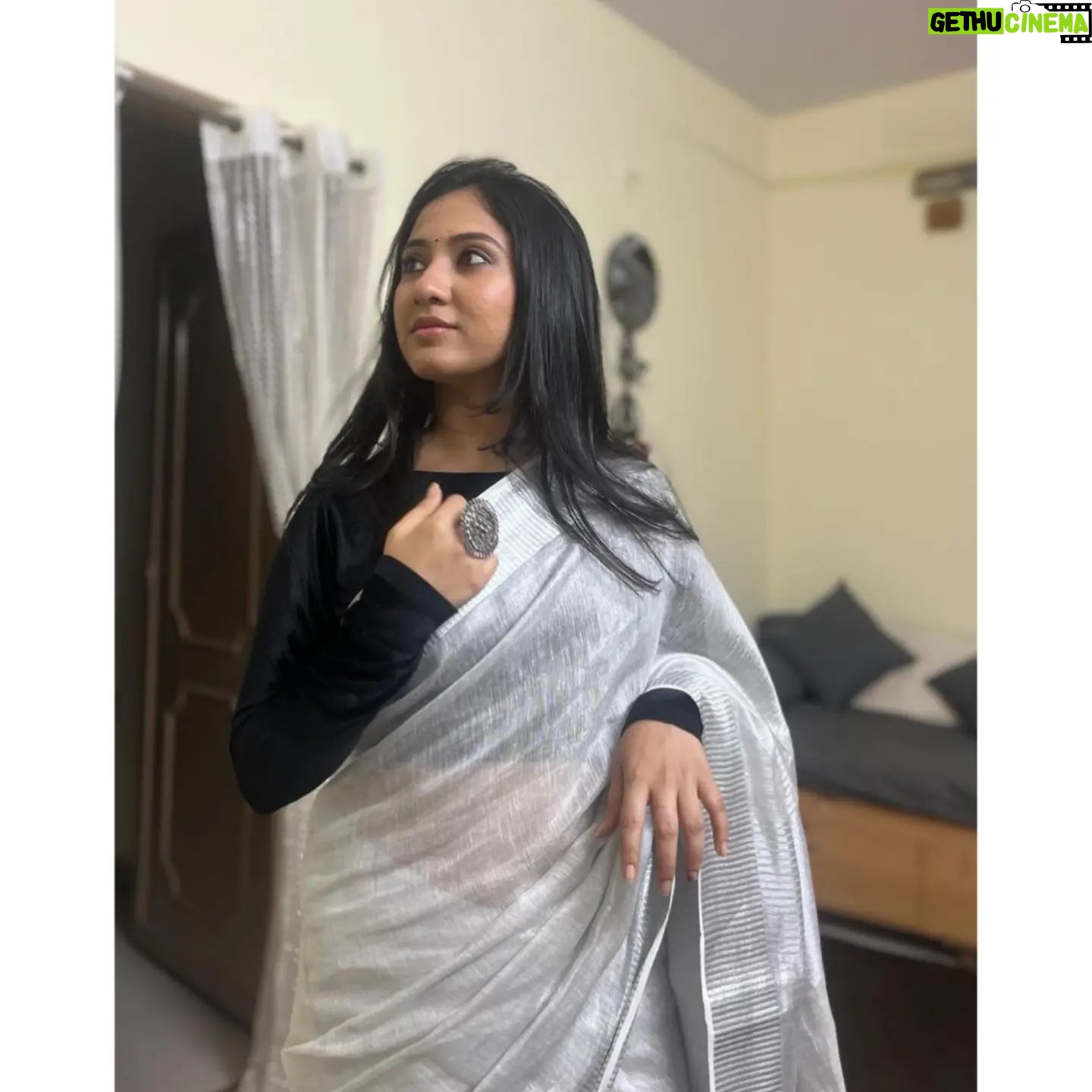 Laksha Shetty - 357 Likes - Gorgeous naari in gorgeous saree 😍💃🤍
.
.
.
.
.
.
.
.
.
.
.
.
.
.
.
.
.
.
#saree #sareelove #instagood #gorgeous #naari #instalife #instapic ##instafam #instagram #live #love #laugh #happyme #happysoul #happymind