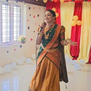 Lakshmi surendran Instagram - പിള്ളേർ ഒരു ആഗ്രഹം പറഞ്ഞ അതങ്ങ് സാധിച്ചു കൊടുത്തേക്കണം അല്ലേ.....   സൂര്യ ടിവി ആനന്ദ രാഗം സീരിയലിന്റെ ഷൂട്ട് ഇന്ന് Vijaya Jubilee Hospital കൊട്ടാരക്കരയിൽ വച്ചായിരുന്നു. അവിടെ MLT course 1st and 2nd years  students  ന്റെ ക്രിസ്മസ് സെലിബ്രേഷൻ നടക്കുന്നുണ്ടായിരുന്നു യാദൃശ്ചികമായി അവർ അതിൽ എന്നെയും ക്ഷണിച്ചു.. നമ്മക്ക് പിന്നെ വലിയ ജാഡ ഒന്നുമില്ലാത്ത കൊണ്ട് അങ്ങ് ചെന്നു... ടീച്ചേഴ്സും കുട്ടികളും എല്ലാരും കിടു vibe... Masss.... കേക്ക് കട്ടിങ്ങും ക്രിസ്മസ് കരോളും പാട്ടും ഡാൻസും അങ്ങനെ പ്രോഗ്രാം അടിച്ചു പൊളിച്ചു.. 
@suryatv
@_ayana_7210
@karthika_shyjakumar_18 rarumanoj @_suni_tha__ @haxx_zzzz @fathima____hyrin @fathimaa_369 @the_.silver.shade @the___anonymous___girl___ mas
@__adhi_laa__ __.gaury.__  @afna_af__na  @aswathy_kannaki @__glossy__girl_03 @aishupinky94 @s_u_m_i_i_x @allu______al_rash @cuttie___grl @ansaachu95 @fx_thi_m @adithya_suseel @sreelekshmi9133 @creazy_queen____ @nandha_2004_ @__.glxssy.__ @anjaliabhi937 @aiswaraya_7511 @pa_vi__th__ra @___.chi_nnuz @gaya_thri.ac.h.u._ @go_wri_gowri m_e.e_n.u @_itz_me_sree_1432 @__surya. _ @nadiaaaa  @afi_yah_ @sree_lekshmi.46 @aswani.renjith.524 @_.jemsi_rahim._ @_.nandh.x @ameenanizar_