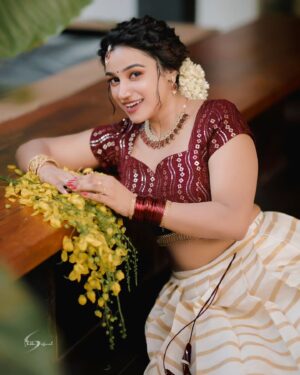 Lakshmi surendran Instagram - Vishu is here🏵️...
