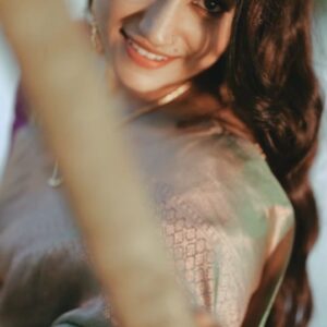 Actress Lakshmi surendran HD Instagram Photos and Wallpapers June 2024