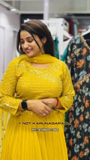 Lakshmi surendran Instagram - Welcome Everyone To Our New Store
.
.
.
Location : Market Road Karunagappally📍