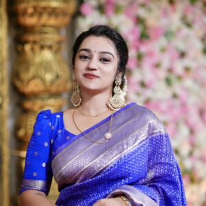 Lakshmi surendran Instagram - Blue 🔵🔵💙💙💙🥰🥰🥰 .... 
📸@boneyjhon_enigma 
#zee #zeekeralam #serialactress actres
#malayalamactress #actress
#modeling #unexpectedclick📷
@anag_haraju 
@al_aka_nand_a