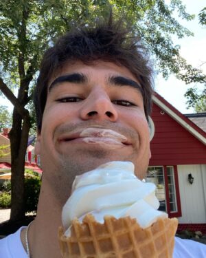 Lance Stroll Instagram - Summa’ dump 😊