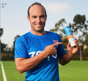 Landon Donovan Instagram - No bug bites ✅ Offers great prizes for soccer fans ✅ Allowed to make fun of my hair ✅ @ZevoInsect #ad
 
Enter the Ultimate MVP Sweepstakes for a chance to Score a VIP Package with #Zevo! 𝐓𝐚𝐠 𝐚 𝐟𝐫𝐢𝐞𝐧𝐝 𝐢𝐧 𝐭𝐡𝐞 𝐜𝐨𝐦𝐦𝐞𝐧𝐭𝐬 𝐛𝐞𝐥𝐨𝐰 𝐭𝐨 𝐞𝐧𝐭𝐞𝐫 𝐭𝐨 𝐰𝐢𝐧:
 
4 🎟️ and a VIP experience at the 9/28 Inter-Miami match, including ✈️ & 🏨 !!
2 signed jerseys, including mine
Tickets to other MLS matches
A Zevo MVP family pack & much more!
 
No purch nec 50 US/DC, age 18 . Ends 8/15. Rules: www.zevoinsect.com/mvpsweepstakes