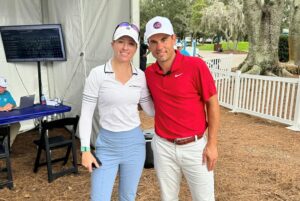 Landon Donovan Instagram - Second Round of the @hiltongrandvacations @lpga_tour Tournament of Champions in the books. Got to play with @jodi_ewart (she’s a Leeds fan but we forgive her 😆) and the pass-rushing legend @dwightfreeney 🏈 Can’t wait for the Third Round tomorrow!