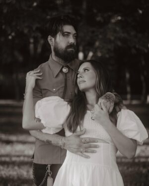Lane Toran Instagram - A dream.
.
.
Thank you @celiarawsonphoto for capturing our engagement photos. 117 days until forever.