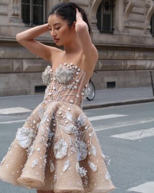 Lang Khê Tran Instagram - Parisian streets 🥐 @viviennalorikeet @giorgiaviolacom