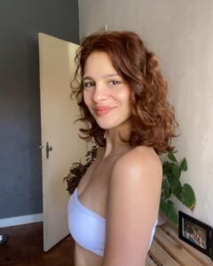 Lara Tremouroux Most Liked Photos and Posts