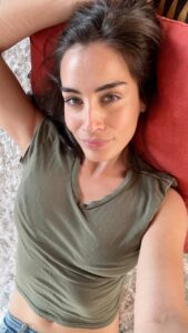 Actress Lara Wolf HD Instagram Photos and Wallpapers April 2023