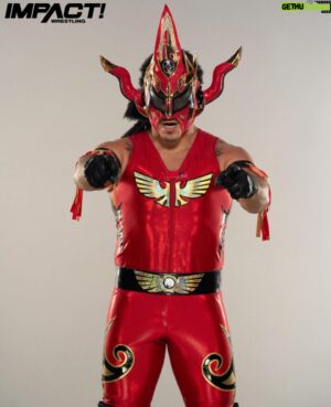 Laredo Kid Instagram - Máscara en Honor a 
Jushin Thunder Liger🇯🇵🇲🇽
..
..
(Laredo Liger )
Diseño: @akilrad135 
Foto : @beezzzzy