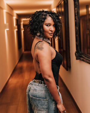 Larissa Luz Instagram - Sem distração!
📸 @caiolirio