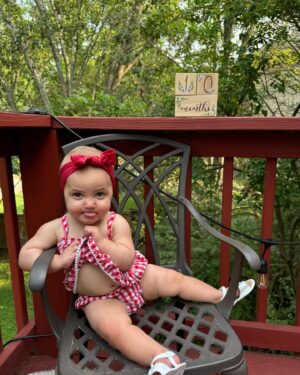 Larissa Wohl Instagram - 10 Months old and definitely not interested in “smiling for the camera” 📸 😂. Baby Emma is on the go these days. She loves trying new food, zipping around with her one-legged crawl and putting everything in her mouth! 
•
•
•
#mom #mama #momlife #mommy #momnashville #larissawohl #baby #babygirl #mybaby #mybabygirl #girlmom #daughterlove #daughter #emma #emmaelizabeth #workingmom #favoritejob #nashbabies #nashvillebaby #larissa #momhood #10months #10monthsold #tenmonthsold#larissawohl #stopgrowing #stoptime #lizziegirl