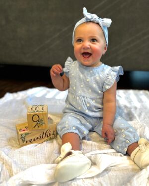 Larissa Wohl Instagram - Every little thing she does is magic 🦋🦄🍀🌟 Happy 9 months my baby girl. I can’t believe how big and adventurous you’re becoming. Mama loves you 🩷
•
•
•
#mom #mama #momlife #mommy #momnashville #larissawohl #baby #babygirl #mybaby #mybabygirl #girlmom #daughterlove #daughter #emma #emmaelizabeth #workingmom #favoritejob #nashbabies #nashvillebaby #larissa #momhood #9montheold #9months #ninemonthsold #larissawohl #stopgrowing #stoptime #lizziegirl