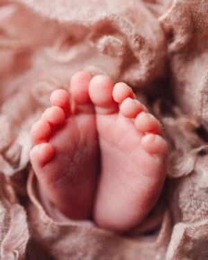 Larissa Wohl Instagram - Thank you to Emma Elizabeth for turning me into a mommy 💕 And thank you to my moms who have helped me along this journey 💕 I couldn’t do it without you! @wendyhardinphotography 
•
•
•
#mom #mama #momlife #mommy #momnashville #larissawohl #baby #babygirl #mybaby #mybabygirl #girlmom #daughterlove #daughter #emma #emmaelizabeth #workingmom #favoritejob #nashbabies #nashvillebaby #larissa #momhood #8monthsold#8months #eightmonthsold #larissawohl #stopgrowing #stoptime #lizziegirl #mothersday ❤️