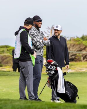 Larry Fitzgerald Jr. Instagram - Thanks always to @greysonclothiers for keeping me looking fresh all year. 🐺 

#greyson #partner #fitzcheck

Style cred: @chandra26