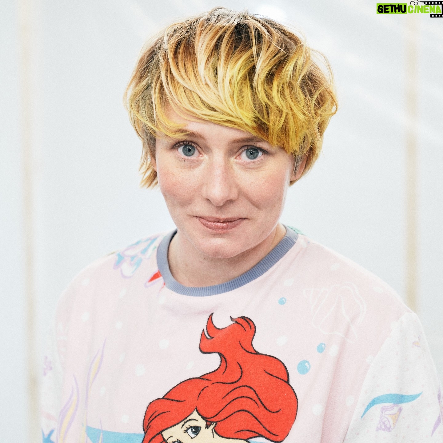Lasse Rimmer - 4.7K Likes - Vinderne er tilbage! I fire gange "Vindernes Vinder"-Stormester tørner Fuhlen, Sofie, Annika, Victor og Jonas sammen. Vi har seriøst talt om siden den allerførste sæson, at det her ville være for fedt en dag at kunne lave det her - og nu sker det! Billetterne kommer til salg den 3.oktober - vi optager programmerne først i november.