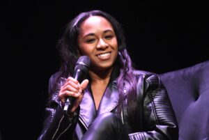 Latasha Harris Instagram - What a great weekend in NYC! Thank you again to @davidlagreca1 and the #BustedOpenNation for letting ya girl bring all the Flava for Dave’s Laminated List!! Awesome meeting legendary Vlad as well!! 🤟🏽😜 

📸: @mikepwinsider 
📸: @starshot9