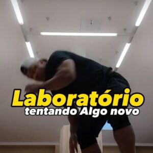 Lateef Crowder Instagram - Laboratório 
Ser autêntico e ter a sua própria identidade na Capoeira é algo muito difícil  ser altentico é para poucos aí da falta muito estrada, bora continuar seguindo a correnteza do rio e  trabalhar duro sempre.

@pepeu_capoeira 
@fgrcapoeira_moscow