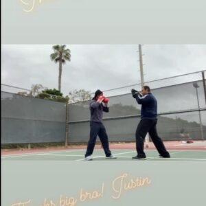 Lateef Crowder Instagram - Treinando no domingo com meu irmão! Therapy Sundays was on point today! Stay tuned for more of these combos with capoeira. Thanks big bro! Justin is no Joke!!! #bros #therapysundays #workingshitout #combos #capoeira #indonesian #filipino #boxeo #lateefcrowderdossantos #treino #semfim #lateefcrowder #justinwilliams #martialarts #boxing  #gettingnastywithit  #rain #chuva #brasil #losangeles #baiano #fitness #training