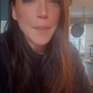 Laura Aleman Instagram - Estamos bien ✨