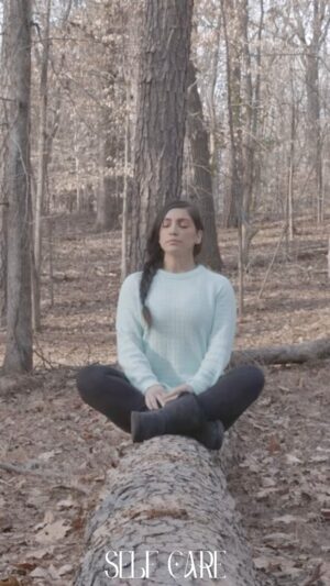 Laura Aleman Instagram - La vida está llena de cambios inesperados, pero son estos los que me han llevado a observar y aprender a escucharme. Abrazando el viaje, un paso a la vez, y encontrando belleza en los momentos no planificados. Viviendo con intención y propósito. ✨

Life is full of twists and turns, but it’s the unexpected changes that have brought me to observe and learn how to listen to myself. Embracing the journey, one step at a time, and finding beauty in the unplanned moments. Living with intention and purpose. ✨