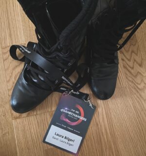 Laura Bilgeri Instagram - had an amazing first time at the @4gamechangers festival - what a pleasure being part of such an incredible line-up! Thank you to @verena.grether and the entire gamechangers team for an unforgettable time! @lucasbitschnau @pepepichler & I enjoyed every second ♥️🎵🫶🏼 
•
•
4gamechangers #festival #shadows #music #liveact #singer #laurabilgeri #band #live #fun #lovemyjob