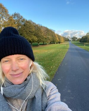 Laura Birn Instagram - hello ireland💚💛🧡