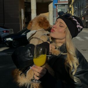 Laura Hritzová Instagram - 🧸
