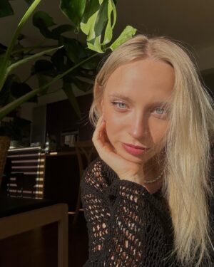 Laura Hritzová Instagram - 🌒